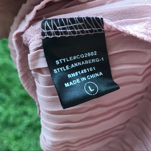 🌸Buy 1 Get 1 FREE🌸Smell The Roses Pink Off Shoulder Ruffle Top - Picture 6 of 8